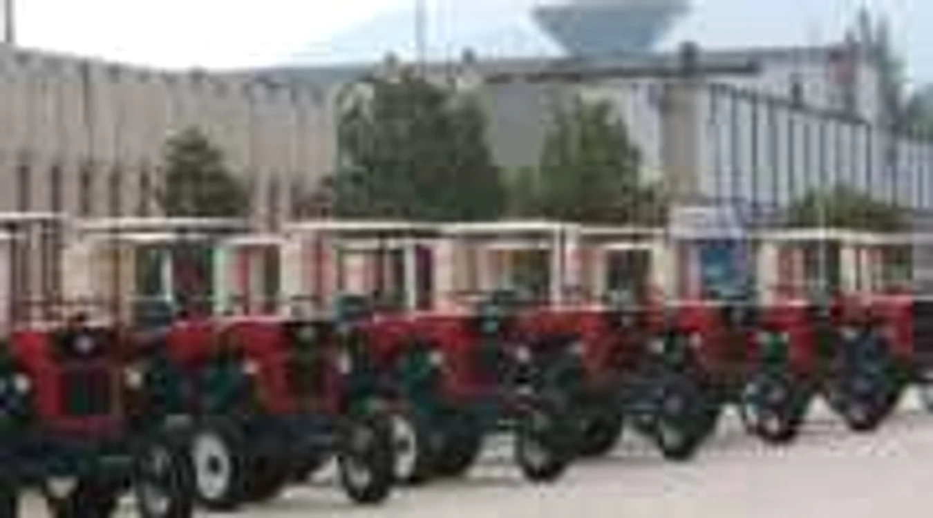 Braşov: Flavus Investiţii nu ştie dacă va mai produce tractoare