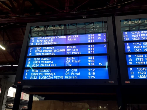Azi, la ora 10.00, trenul de Otopeni acumulase întârzieri de 30 de minute
