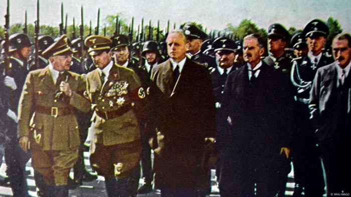 Premierul britanic Neville Chamberlain a semnat în 1938 la München un acord de pace cu Germania
