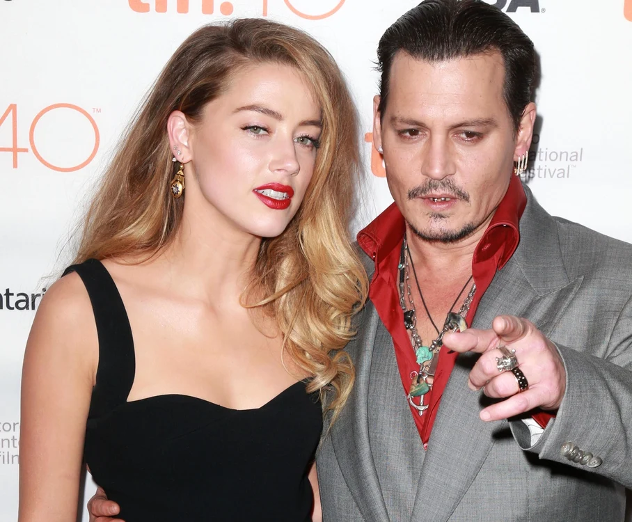 Johnny Depp și Amber Heard au fost căsătoriți doar 2 ani