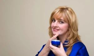 femeie crema 3 26 2008 12 01 54 am jpeg