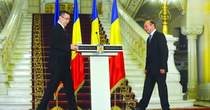 Premierul Victor Ponta şi Traian Băsescu FOTO Mediafax