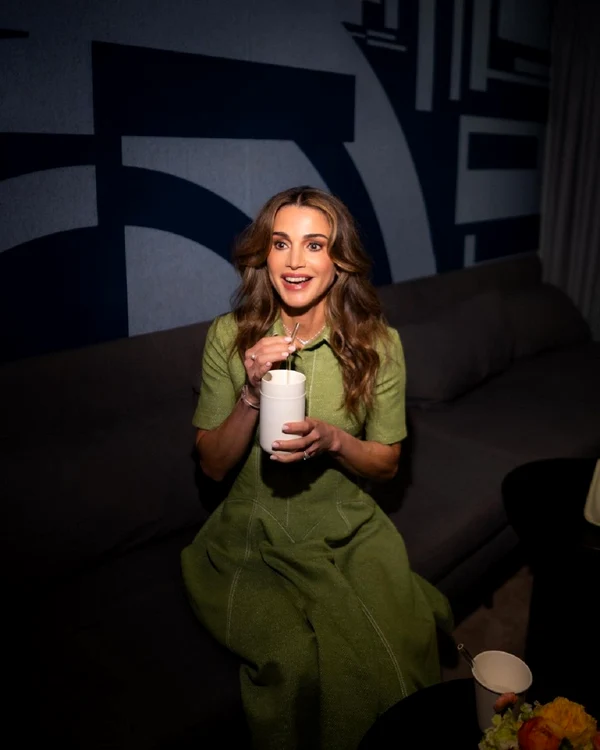 Regina Rania la emisiunea Today de la NBC   pagina oficiala (3) jpg