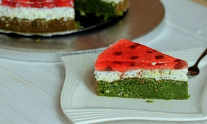 Tort pepene spanac  Sursa foto shutterstock 1532544803 jpg