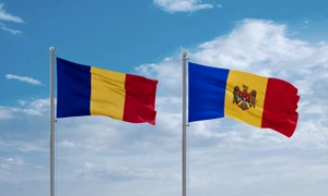 Steaguri Romania Moldova FOTO Facebook Ambasada Romaniei in Republica Moldova jpg