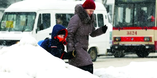 Foto de Tudor Iovu. Meteorologii spun că în Moldova nu au mai fost așa troiene din 1996
