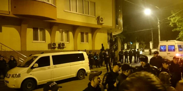 perchezitii la sediul PN