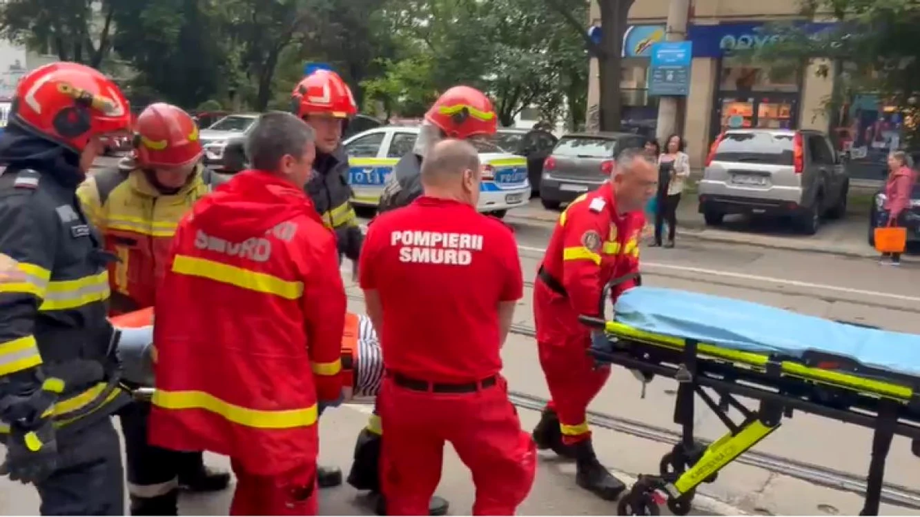 Un lift cu șase persoane s-a prăbușit. 