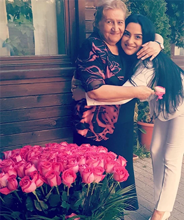 
    Nelu Ploieșteanu și Cornelia Catanga au murit unul după altul de Covid   