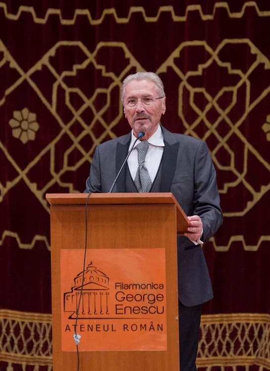 10 emil constantinescu majestatea sa margareta principele radu ateneu 4 jpg jpeg