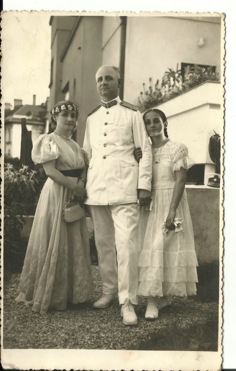 popescujaq