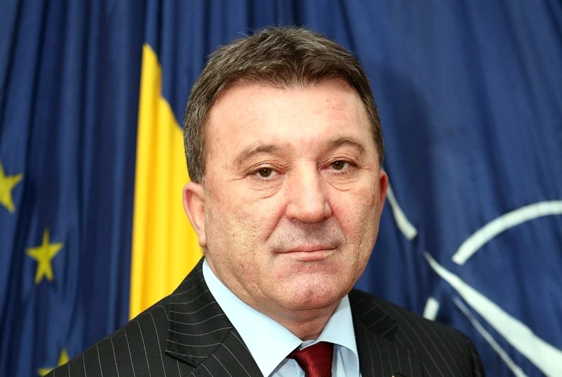 Generalul Valeriu Nicuţ FOTO: MApN
