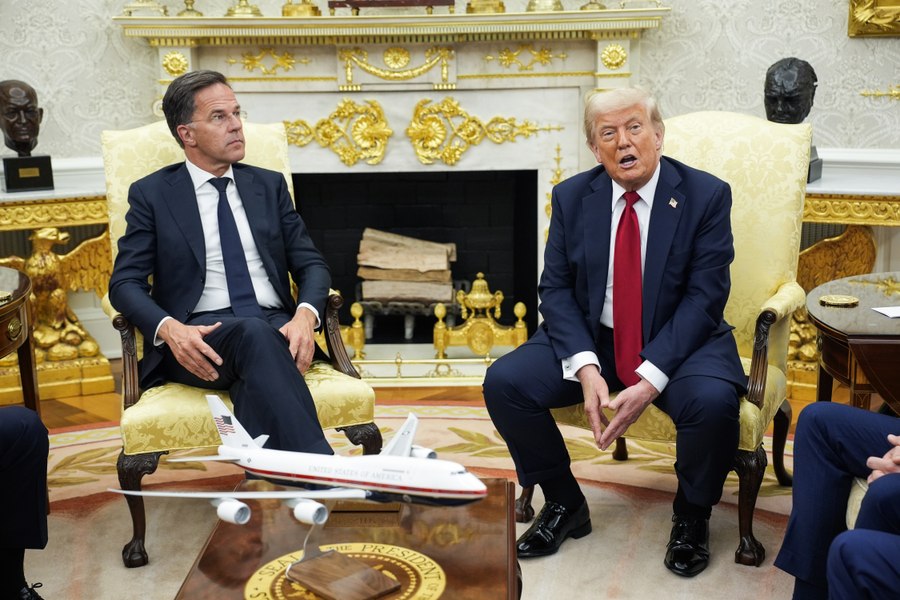Mark Rutte merge la Washington în contextul amenințărilor lui Trump cu retragerea SUA din NATO