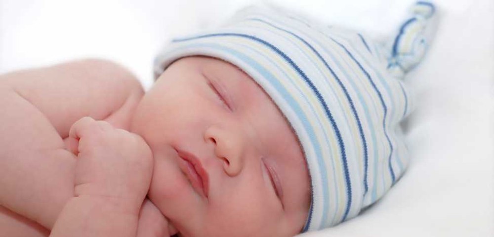 Greutatea și înălțimea bebelușului în funcție de vârstă. Cum ar trebui să evolueze de la lună la lună