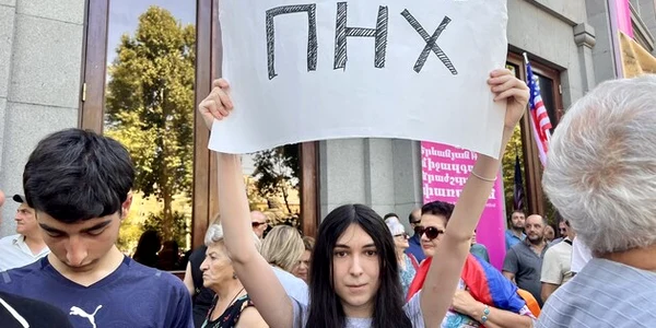 Miting Armenia privind aderarea la NATO FOTO Twitter jpeg