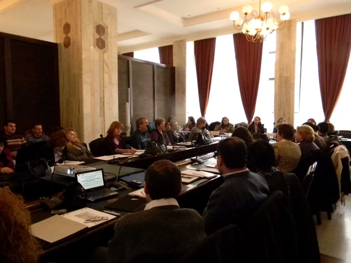 Prima sesiune de comunicare Foto: AJOFM Călăraşi
