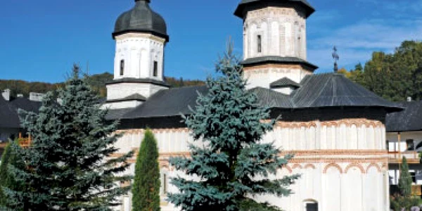 Un weekend în tihnă la mănăstirile din Neamţ