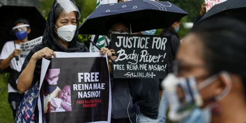 Proteste în Flipine la Comisia pentru Drepturile Omului în favoarea lui  Reina Mae Nasino condierată deţinută politică FOTO EPA-EFE
