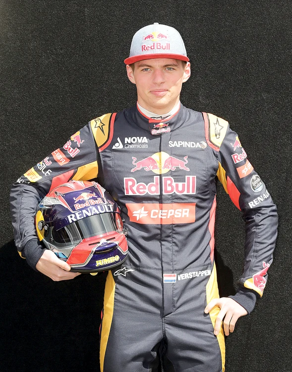 Max Verstappen  e considerat noul  puşti-minune  al Formulei 1