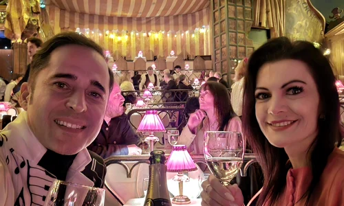    Vacanța la Paris pentru aniversarea Magdalenei Chihaia le-a picat numai bine celor doi îndrăgostiți 