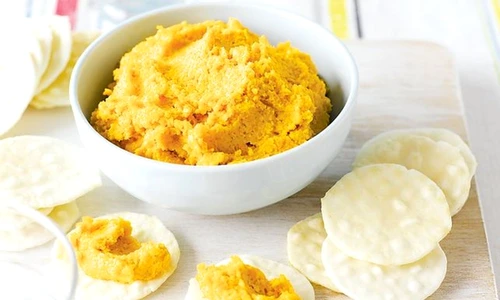 hummus de morcovi jpeg