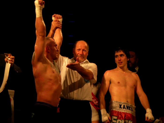  Gala K1 şi MMA la Oneşti 