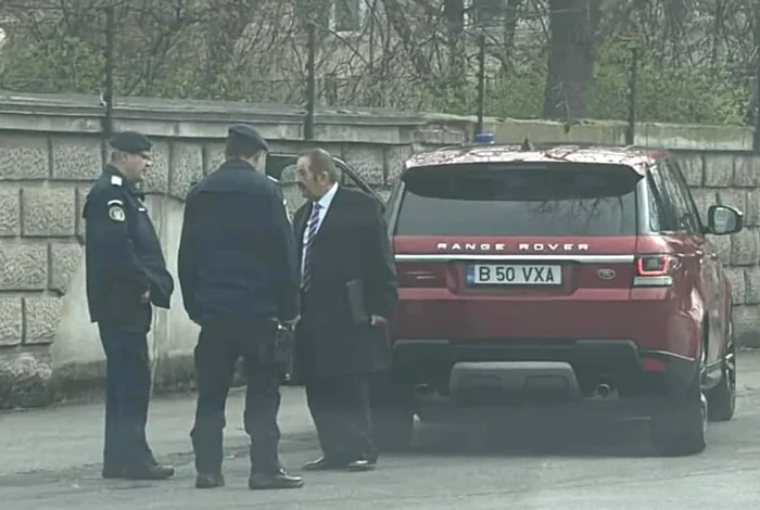 Dan Ilie Morega a oprit în fața Ambasadei Rusiei Foto: Facebook