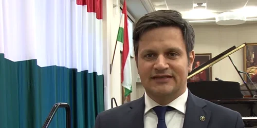 Balint Odor captura Youtube png