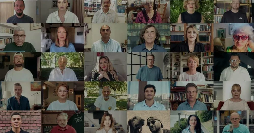 Andrei Caramitru explică piesa trupei Taxi „Când rinocerii” care a stârnit discuții aprinse în mediul online. „Noi rinocerizam oamenii din școală”