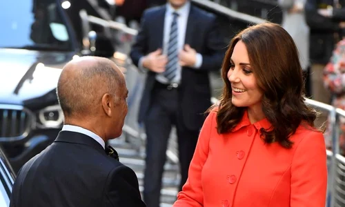 The Duchess Of Cambridge Visits Great Ormond Street Hospital jpeg