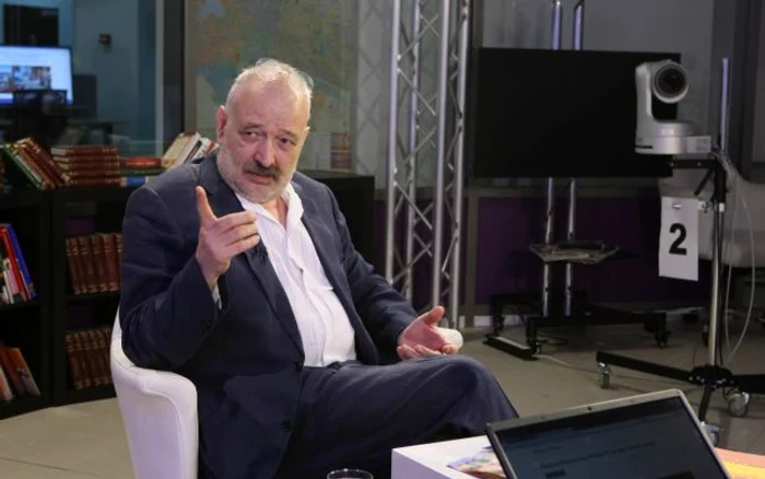 Stelian Tănase este contestat de către angajaţii TVR