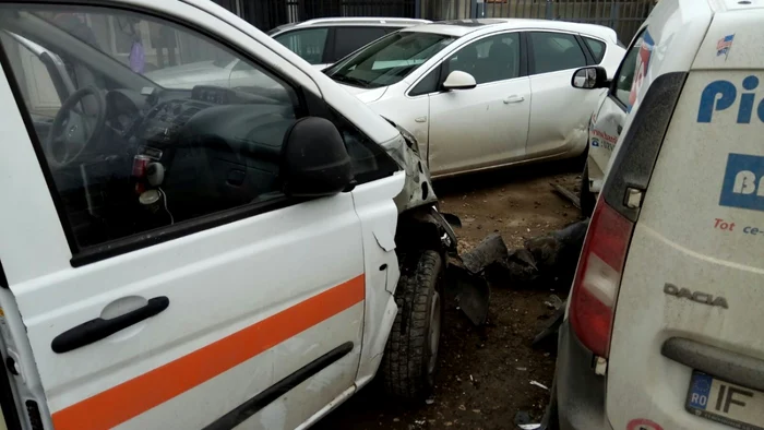 Ambulanţă implicată în accident la Constanţa FOTO SAJ Constanţa