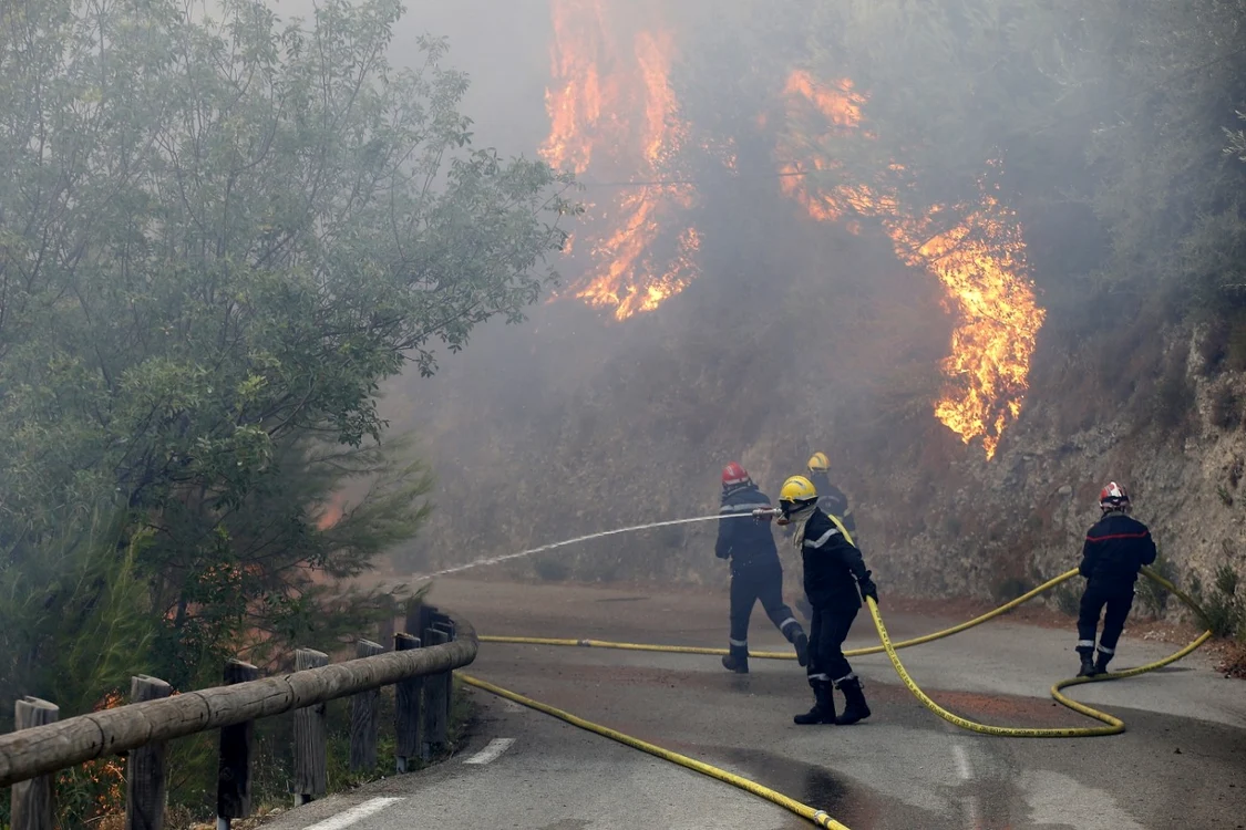 Incendiu Franta EPA
