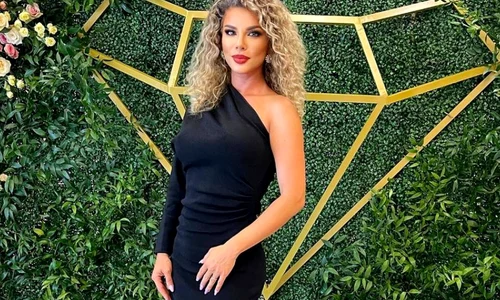 alina laufer21 png