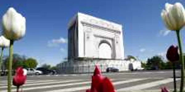 arcul de triumf