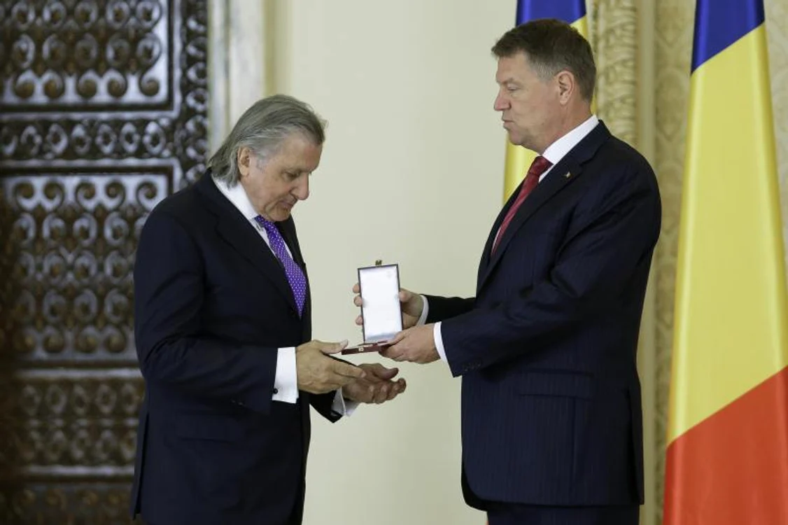 Președintele Klaus Iohannis a decis să retragă toate decorațiile oferite celor cu condamnări penaleFoto: arhivă personală