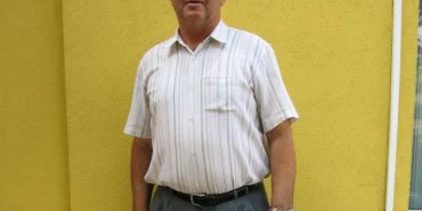 Bistriţa: Portret/ Victor Ştir, bunicul copiilor din cartier
