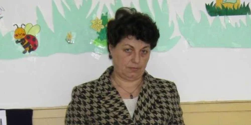 Lucica Selea este învăţătoare de 35 de ani