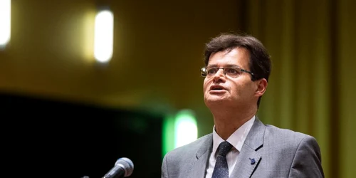 Andrés Ritter parchetul european jpeg