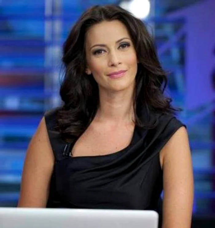 Petru, fiul vedetei, s-a machiat şi el în spiritul HelloweenFoto: Arhivă personală