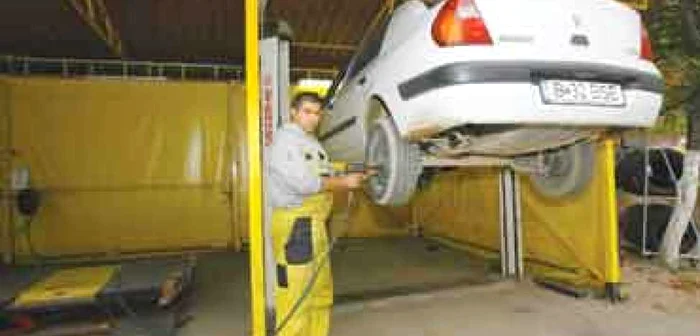 Constanţa: Criza financiară bagă atelierele auto în faliment