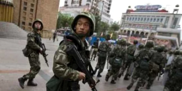 Doi morţi şi un rănit în urma ciocinirilor cu forţele de ordine din Urumqi
