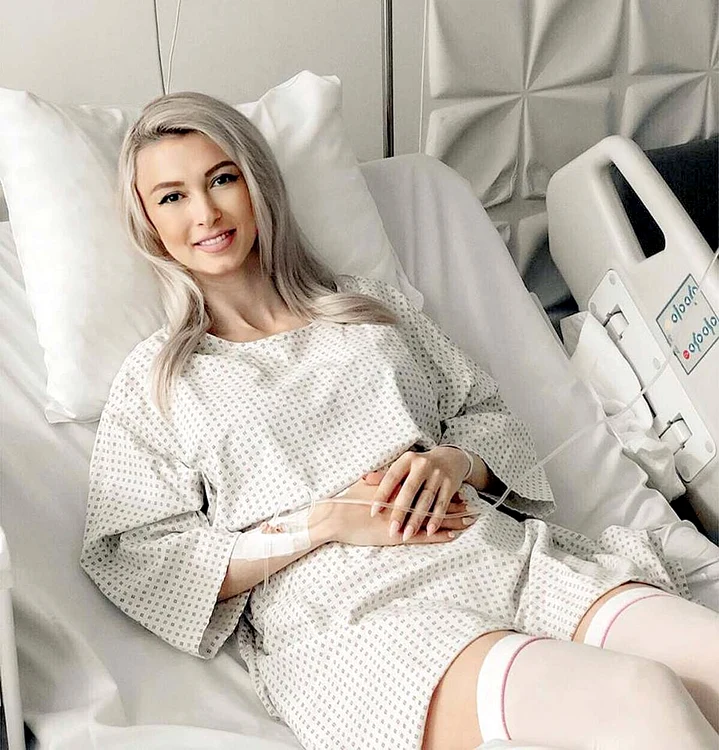 A doua naștere i-a adus complicații grave