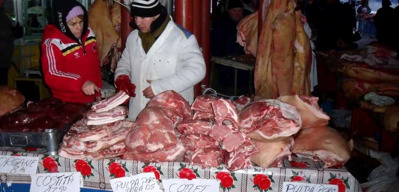 Carnea de porc nu va mai fi vândută pe tarabe