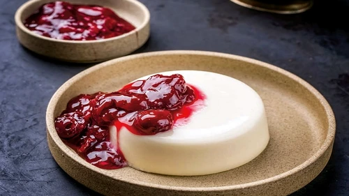 panna cota cu dulceata jpg