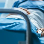 patient spital operatie istock jpg
