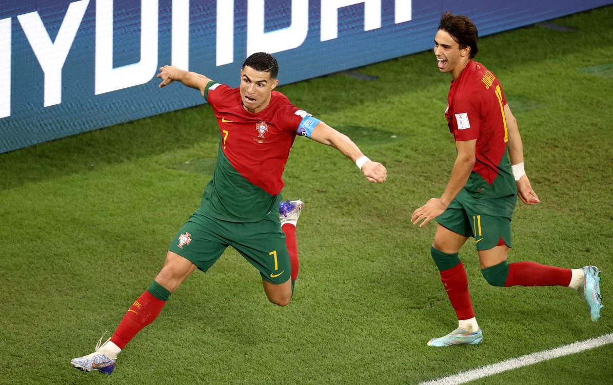 Cristiano Ronaldo și bucuria intrării în istorie la Cupa Mondială (FOTO: EPA)