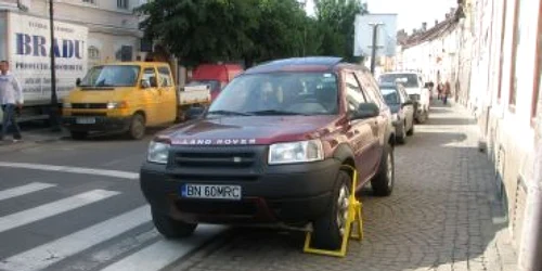 Bistrita: Primăria face bani de pe spatele şoferilor neglijenţi