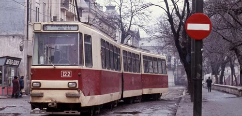BUCURESTI COLOR FOTO FORTEPAN.HU