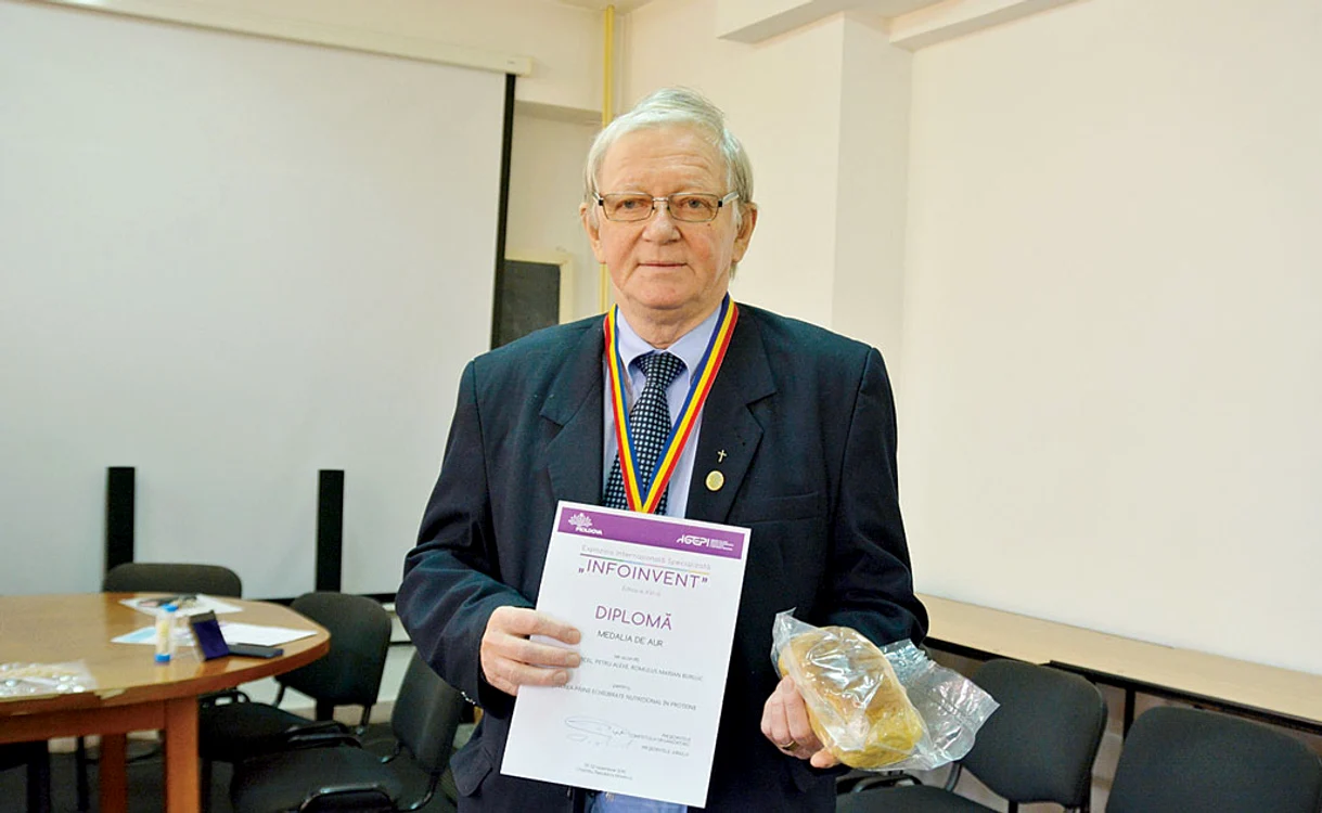Profesorii de la Ingineria Alimentelor au obţinut medalia de aur cu o realizare inedită